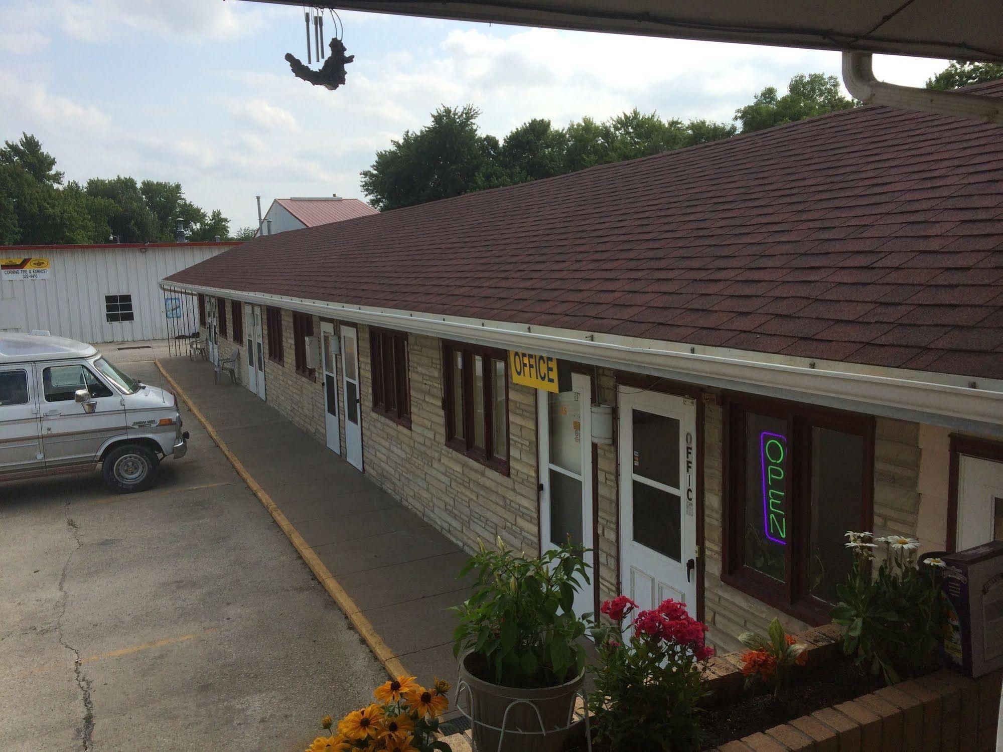 La Conne Motel Corning Exterior photo